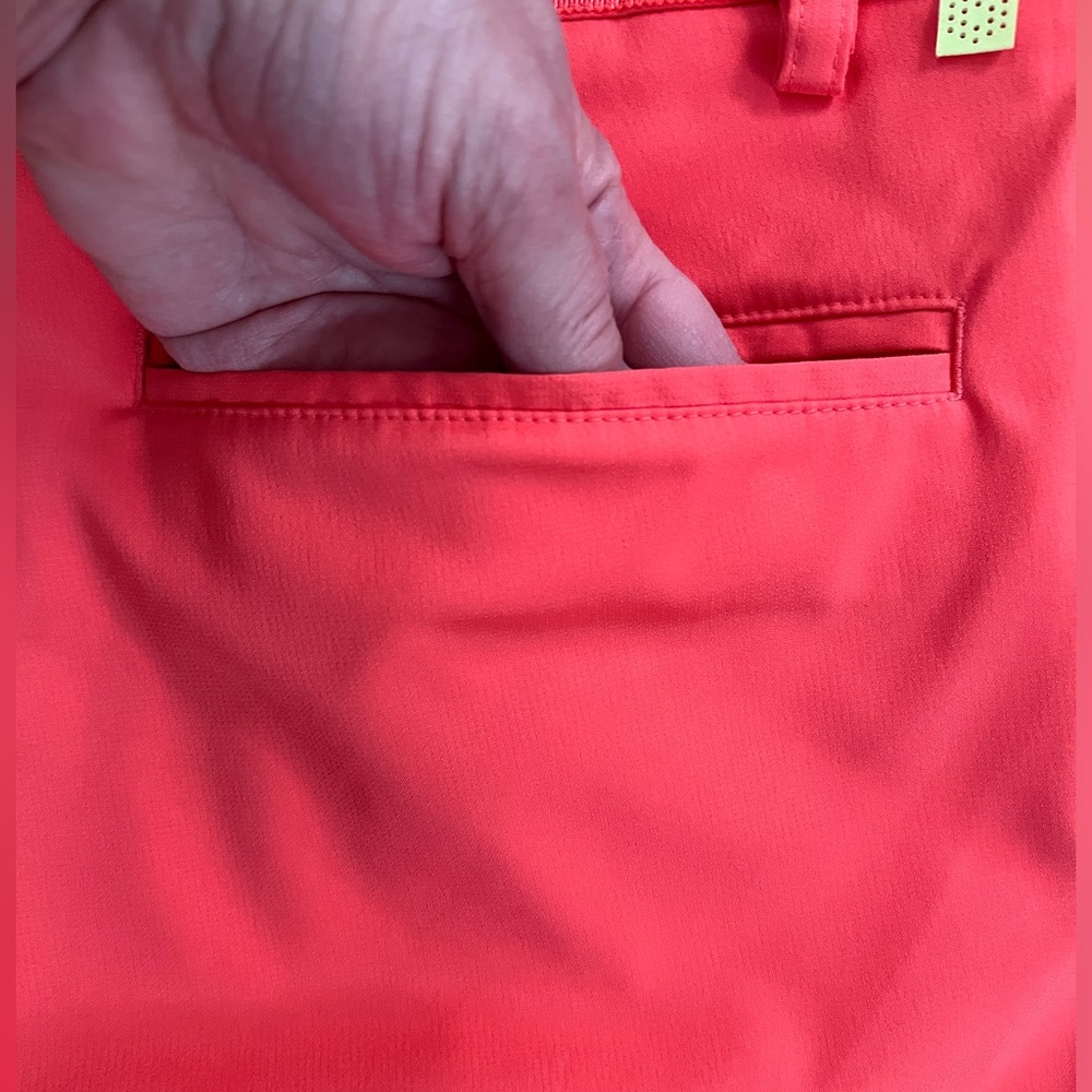 Puma Women's Hot‎ Coral Tech Bermuda Golf Shorts Size: 6 NWOT - Picture 8 of 12